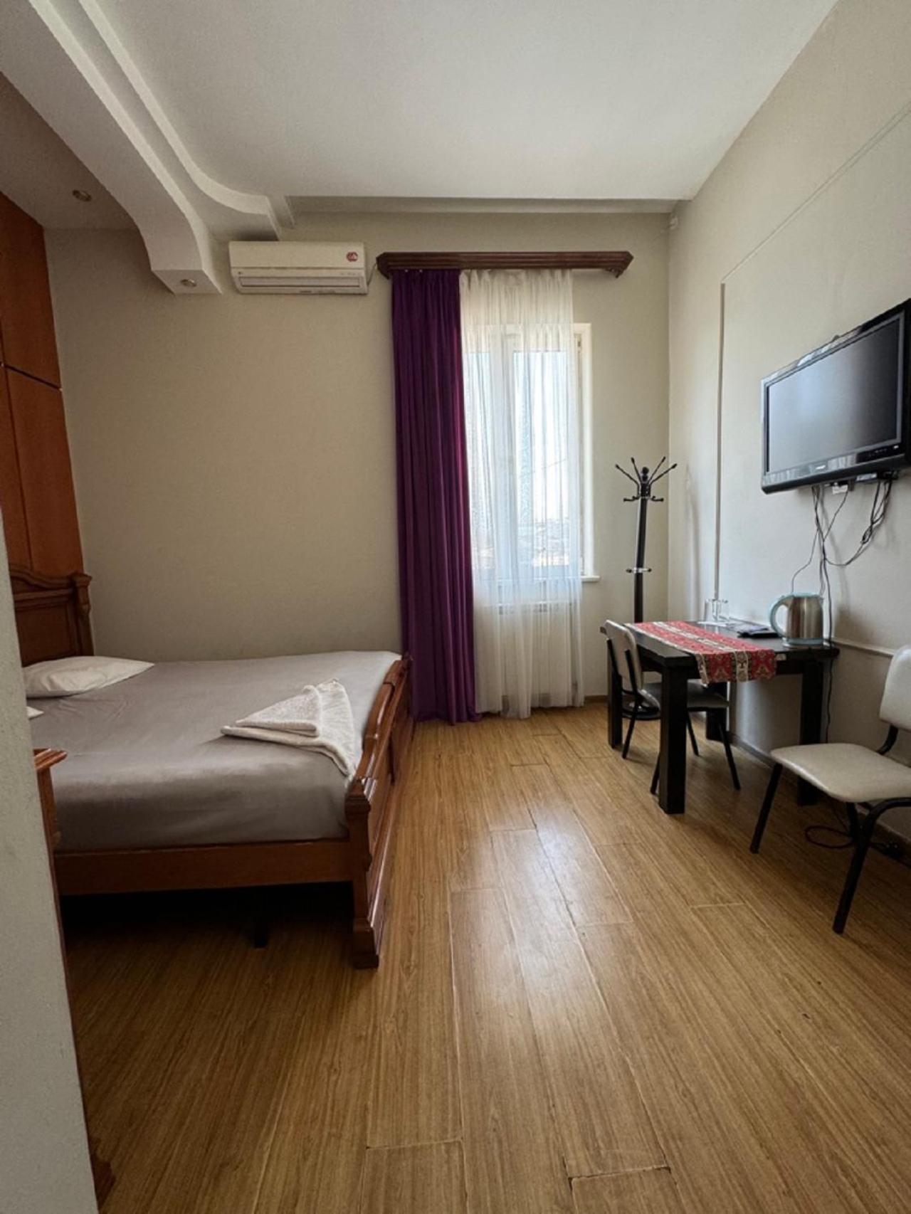 New Bella Hotel Γιερεβάν Εξωτερικό φωτογραφία
