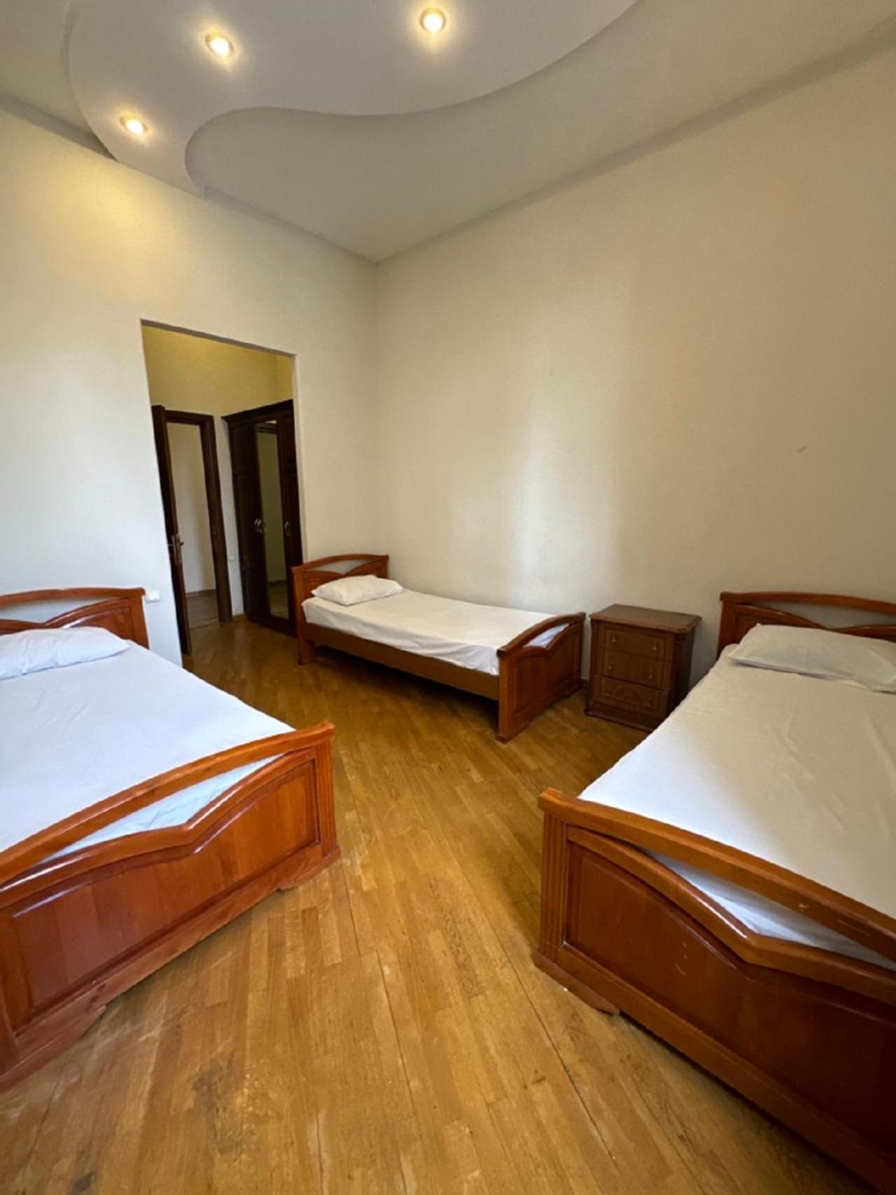 New Bella Hotel Γιερεβάν Εξωτερικό φωτογραφία