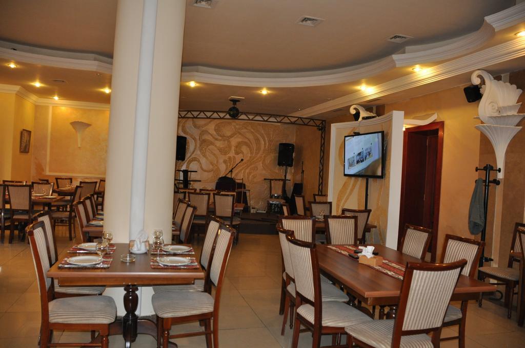 New Bella Hotel Γιερεβάν Εξωτερικό φωτογραφία