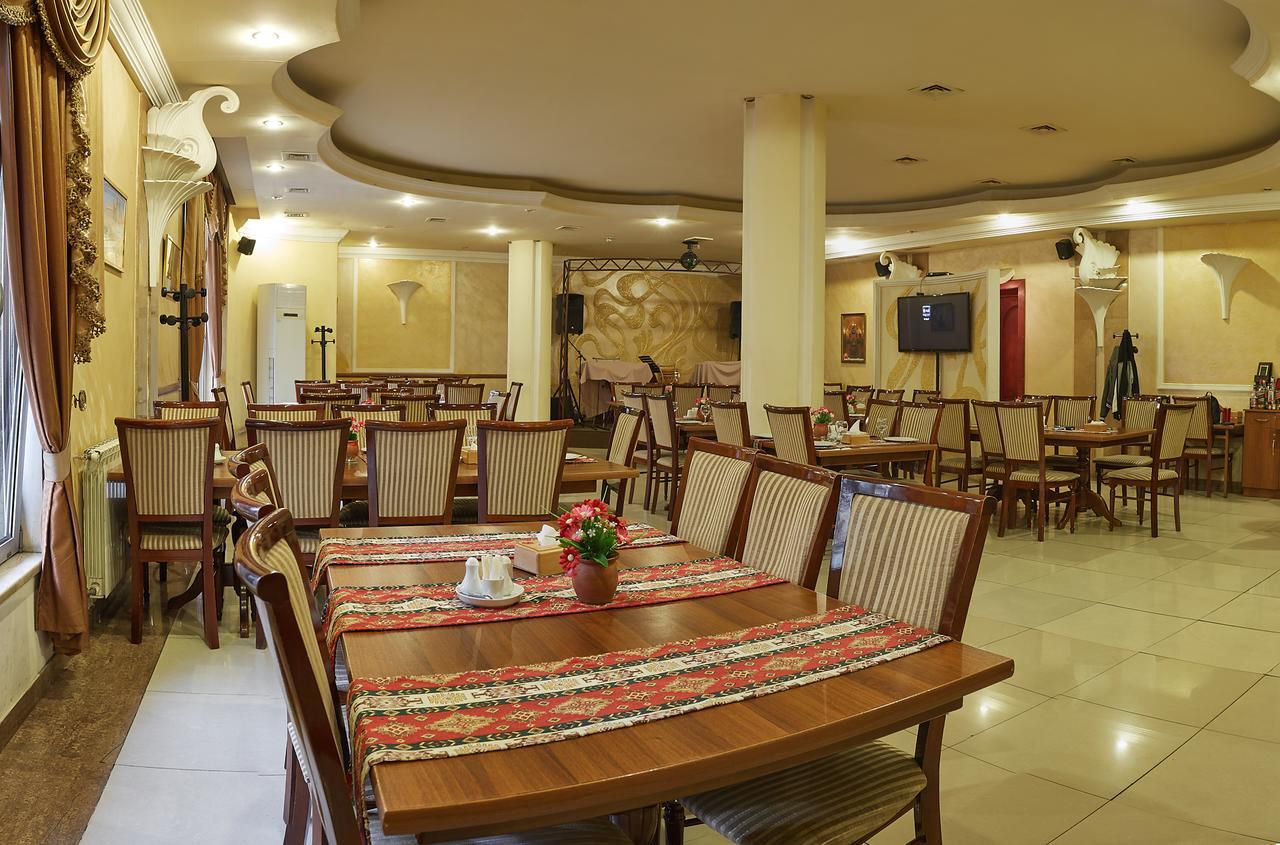 New Bella Hotel Γιερεβάν Εξωτερικό φωτογραφία