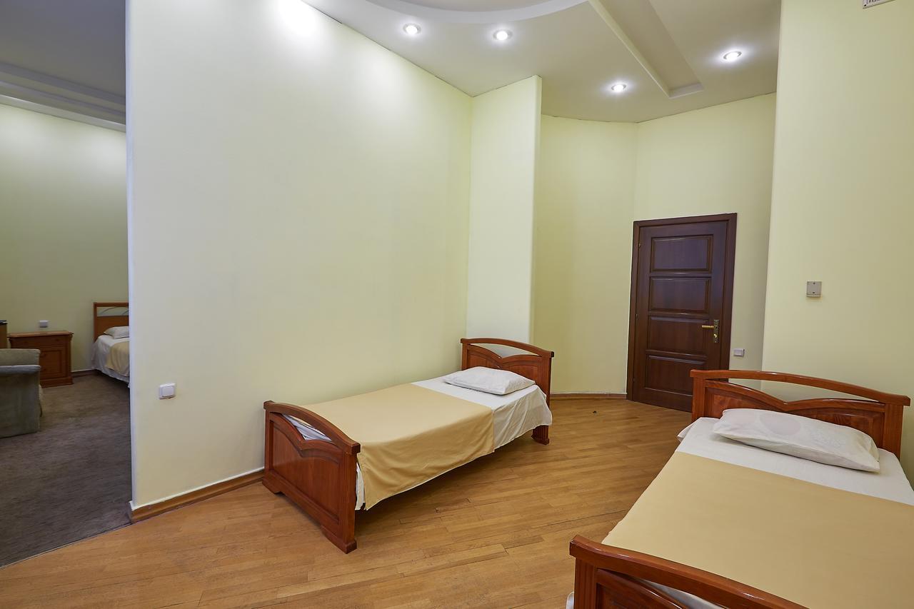 New Bella Hotel Γιερεβάν Εξωτερικό φωτογραφία